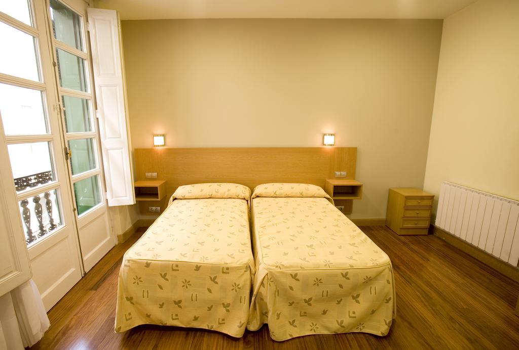 Roquefer Bilbao Central Rooms מראה חיצוני תמונה
