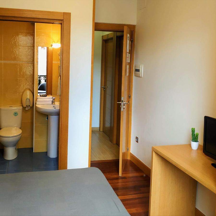 Roquefer Bilbao Central Rooms מראה חיצוני תמונה