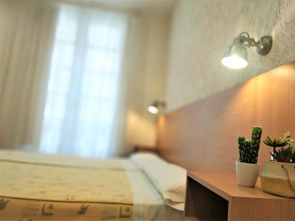 Roquefer Bilbao Central Rooms מראה חיצוני תמונה